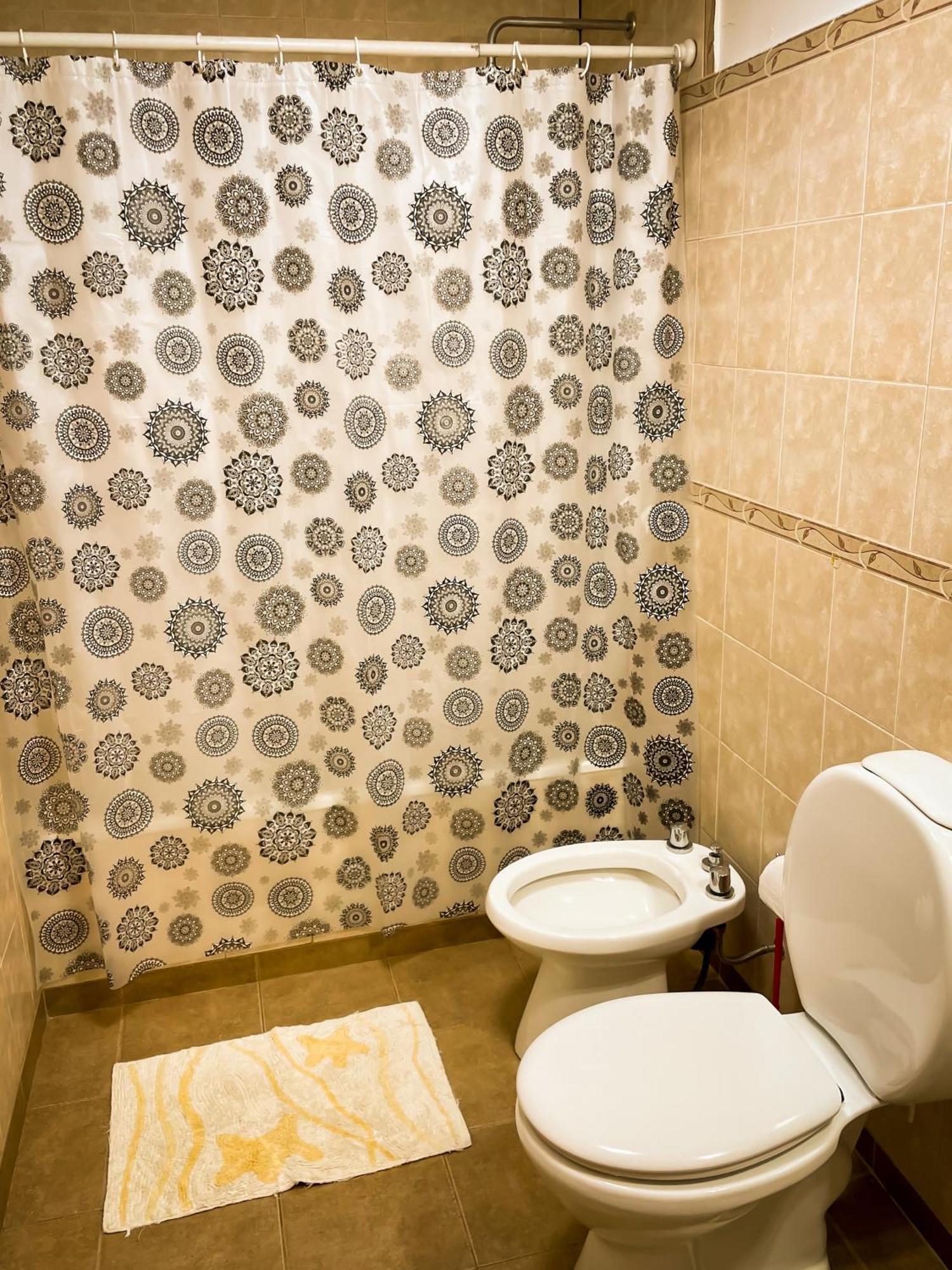 Oreades أوشويا المظهر الخارجي الصورة